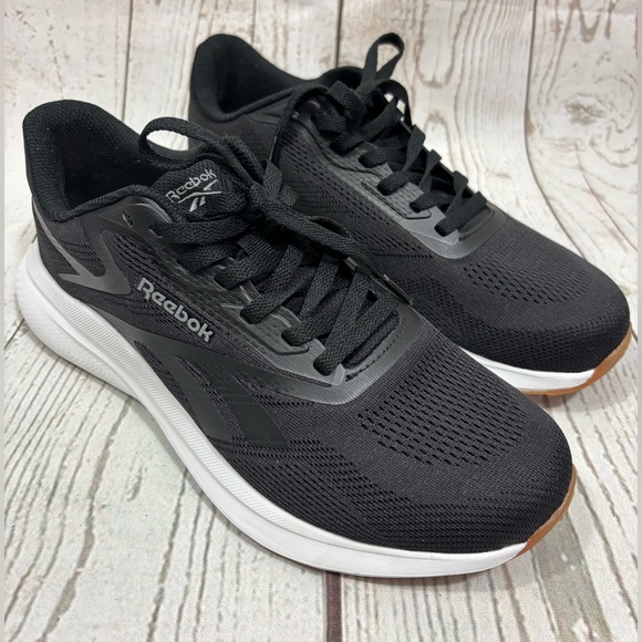Reebok Shoes - Reebok Energen Run 4 Running Walking Shoe - Women's Size 9